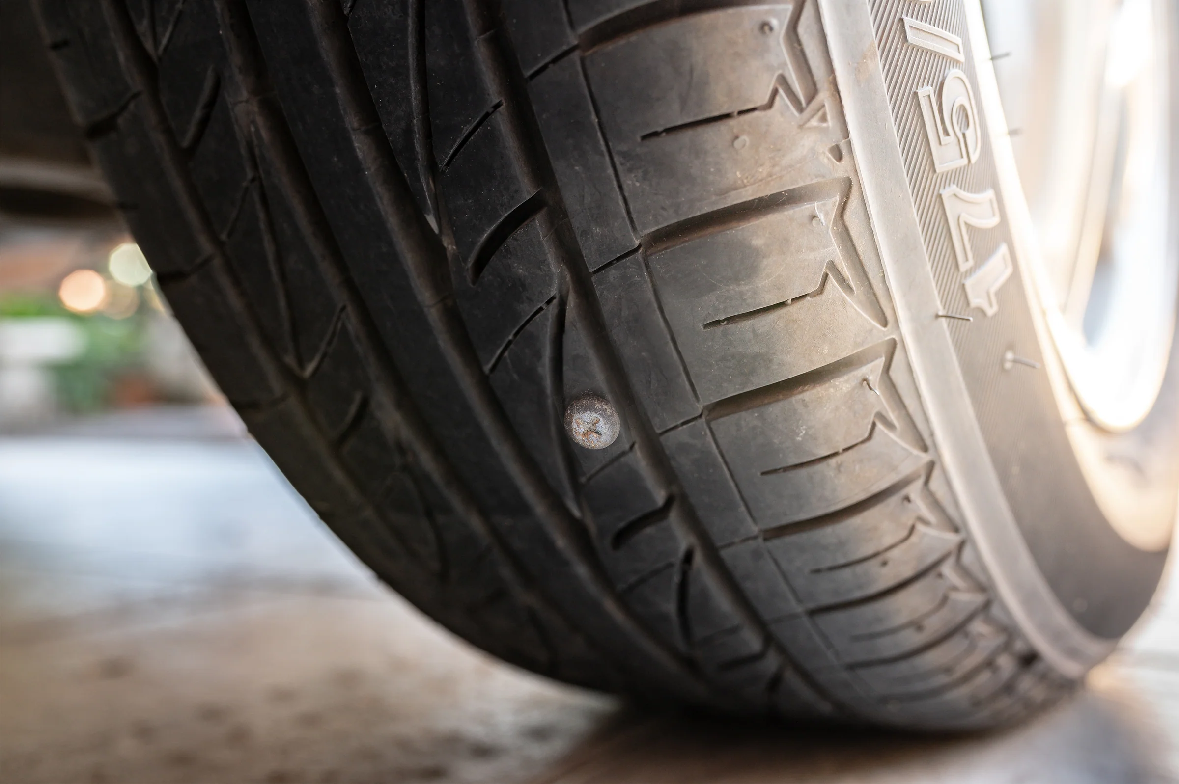 screw_in_tire_modified_2400x